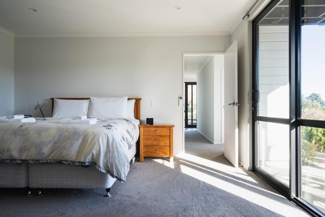 Modern Family Friendly Getaway Villa Dunedin Eksteriør bilde